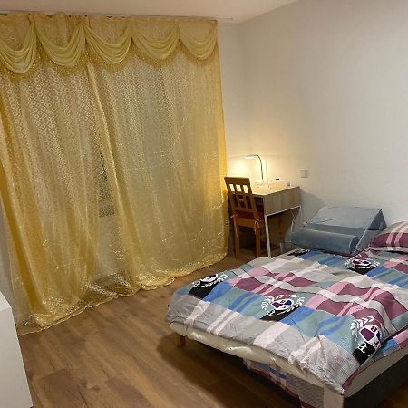 Oberursel Apartment Екстериор снимка