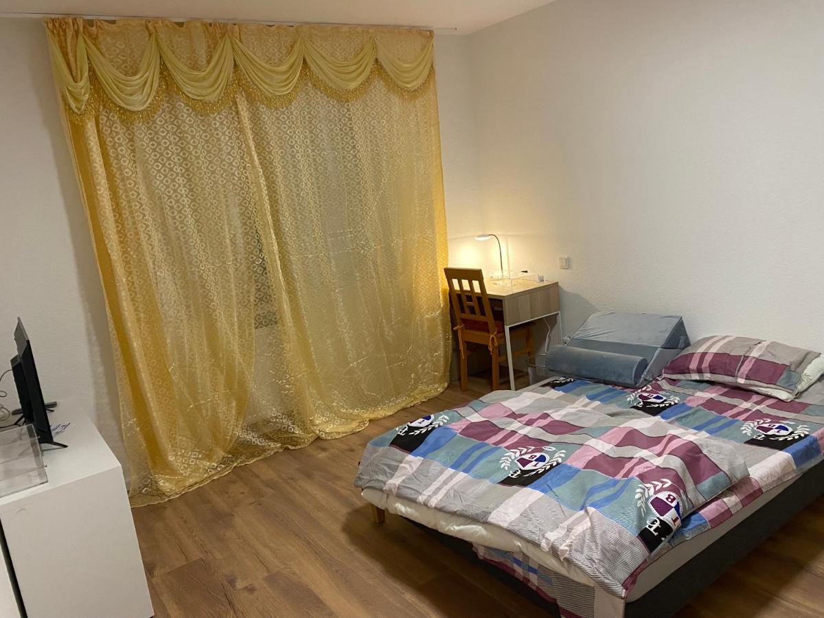 Oberursel Apartment Екстериор снимка